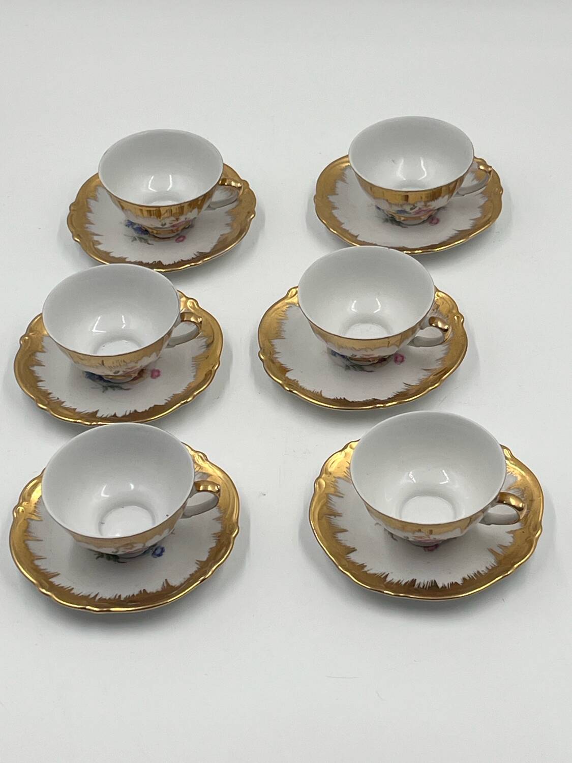 Set of Bavaria cups and saucers
