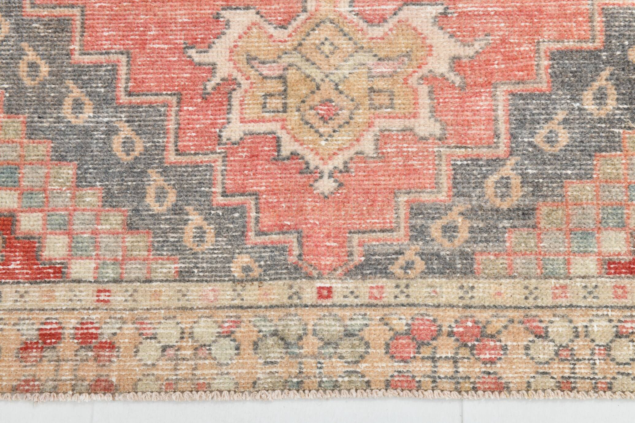 4x8 Red Geometric Turkish Rug 127x247Cm SK 22752