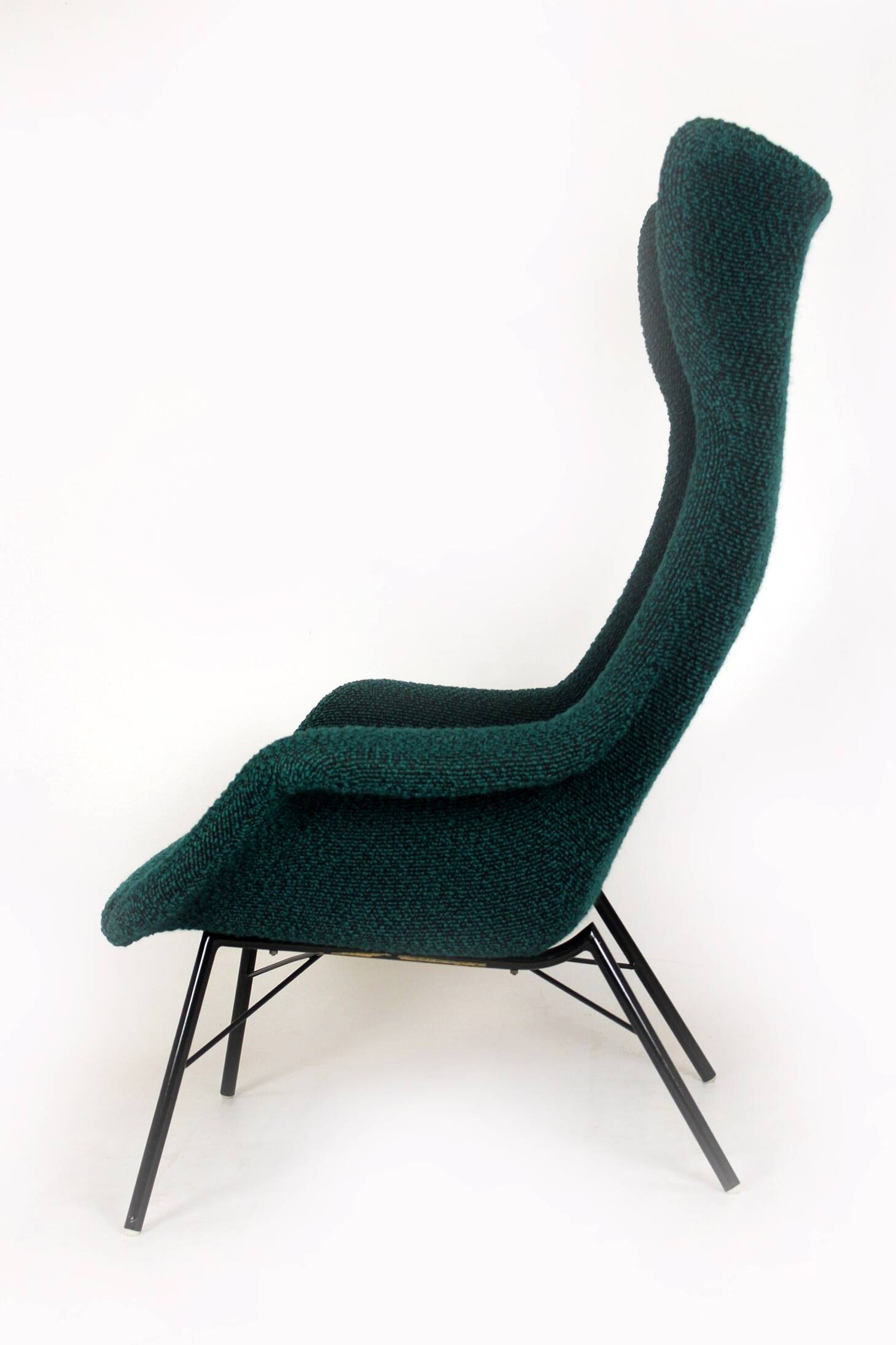 Wingback Lounge Chair by Miroslav Navrátil, Czechoslovakia, 1960s