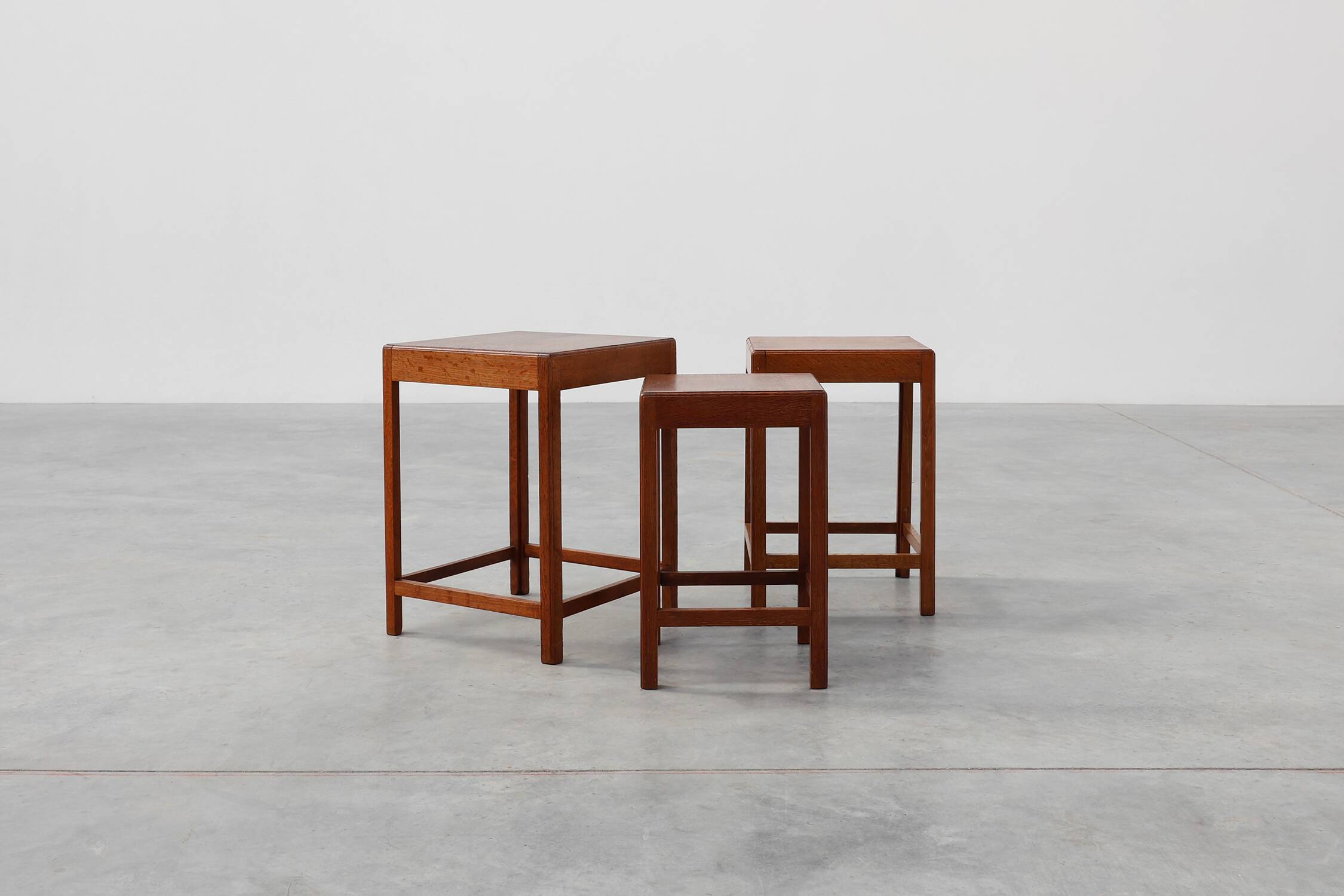 Set of 3 oak wood stacking tables in Art Deco style, France ca. 1925