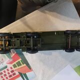 Ancien jouet camion militaire