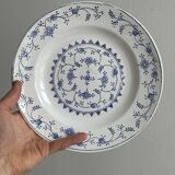 4 assiettes dépareillées anciennes bleues
