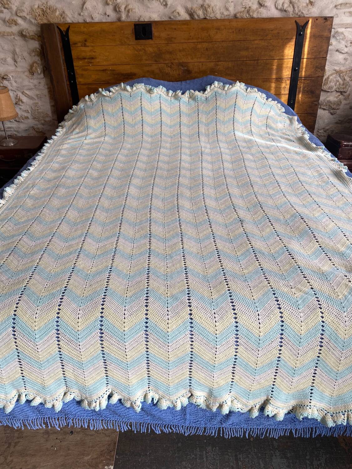 Couvre lit fait main