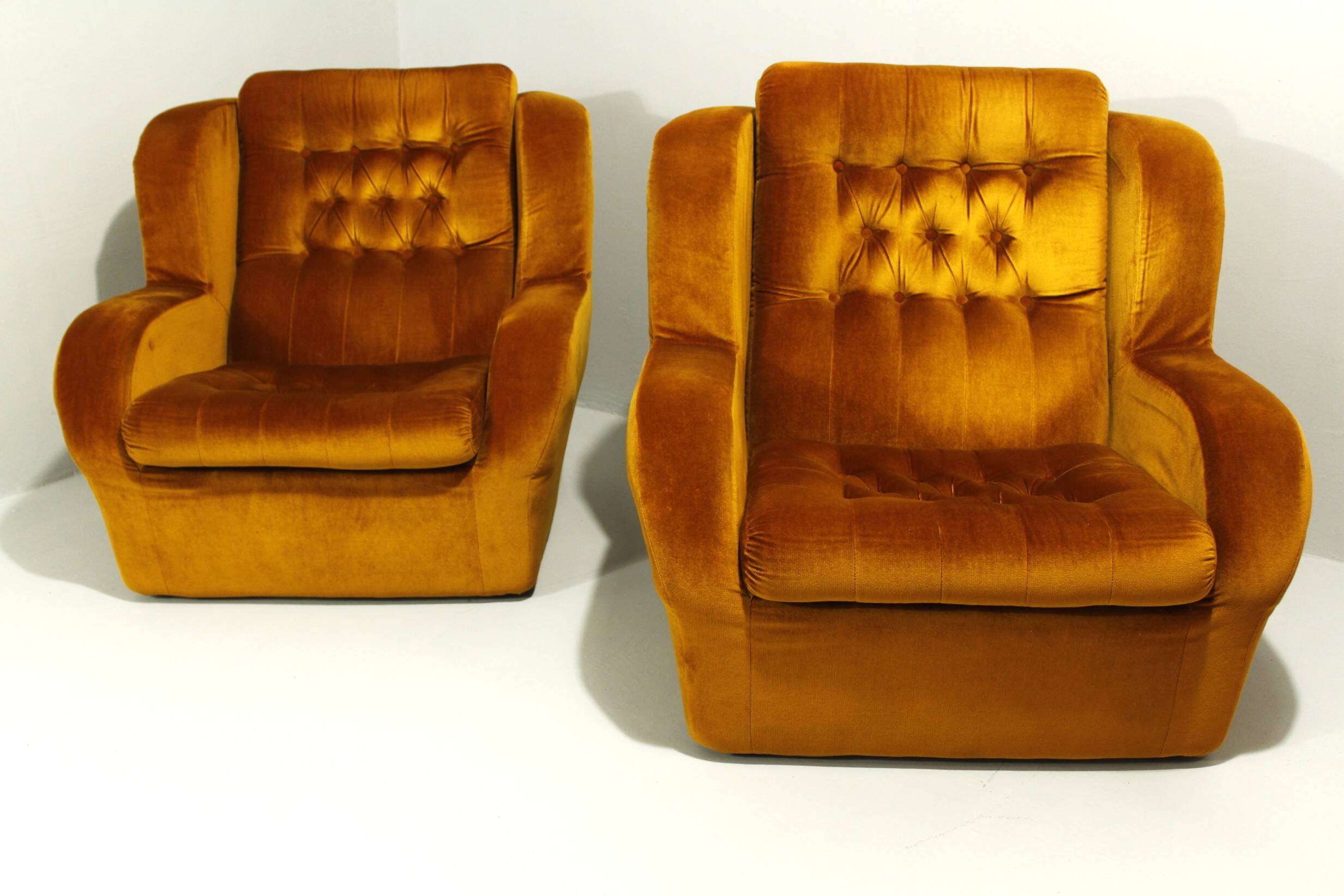 A Pair of Vintage Comfortable Armchairs, Jitona, 1980s