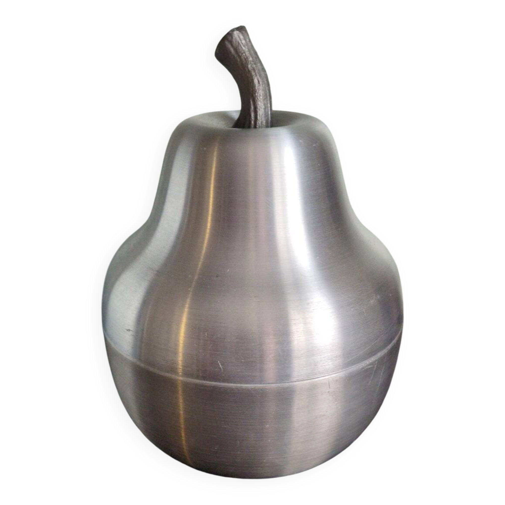 Pear-shaped ice bucket