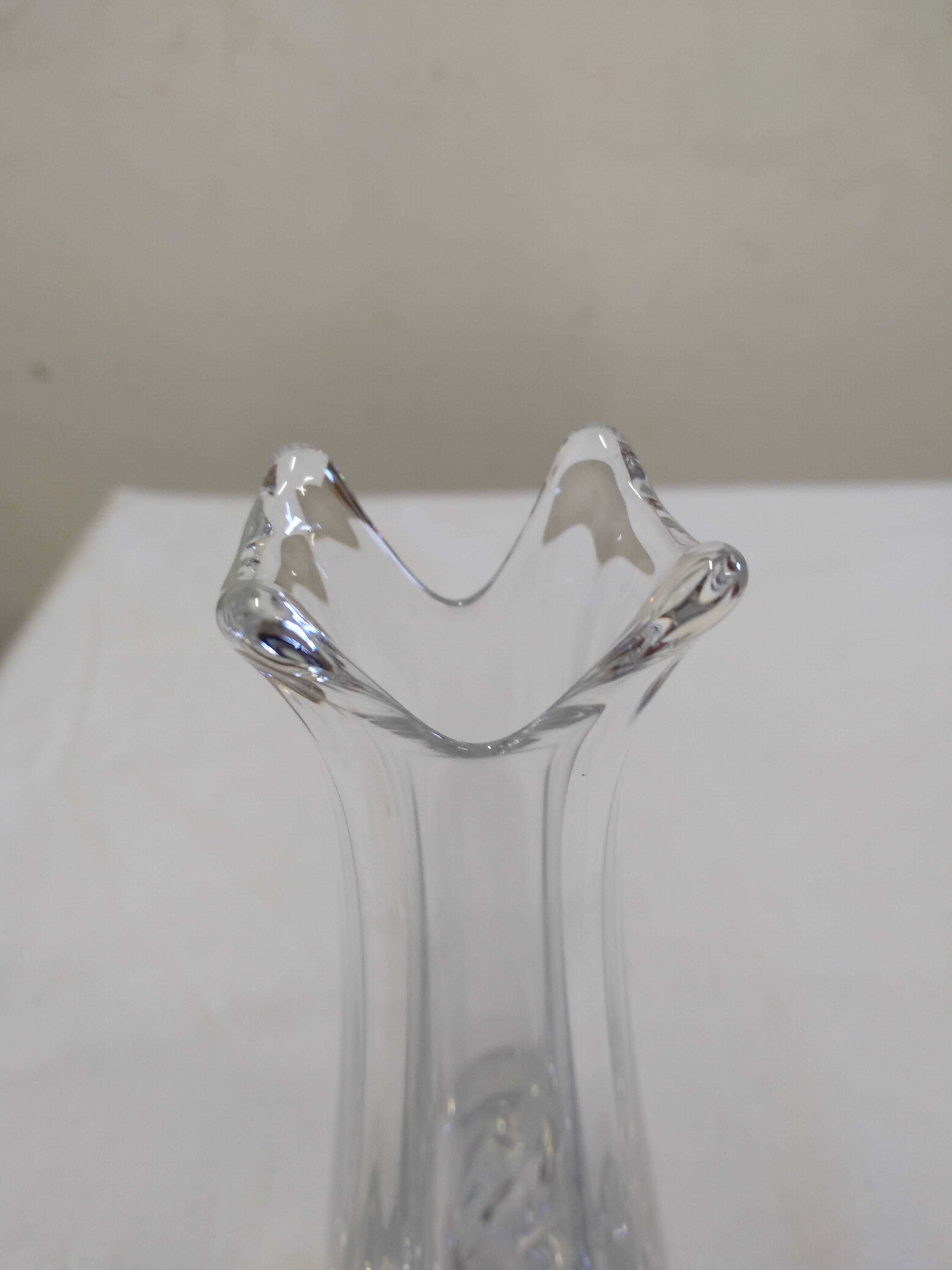 Daum crystal soliflore signed