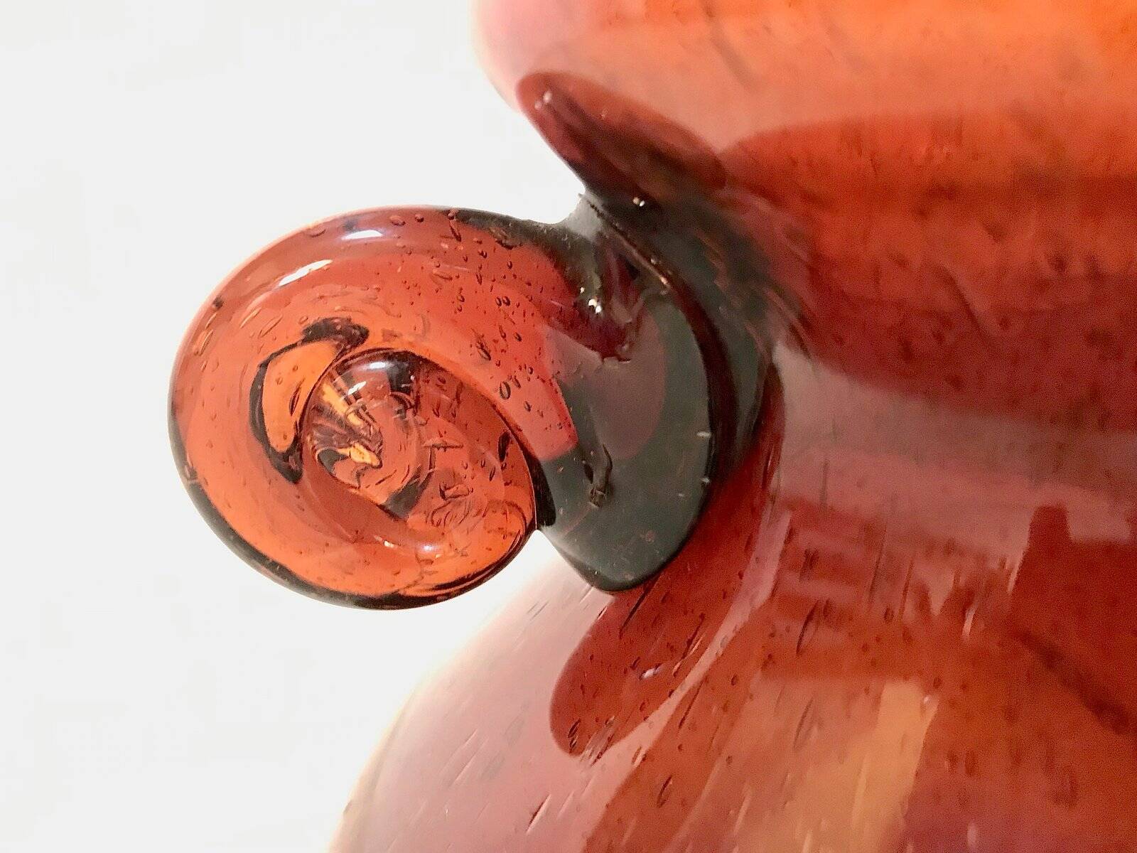 Vintage Italian Murano glass amphora-shaped table lamp, 1950s