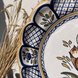 Decorative wall flower plate
