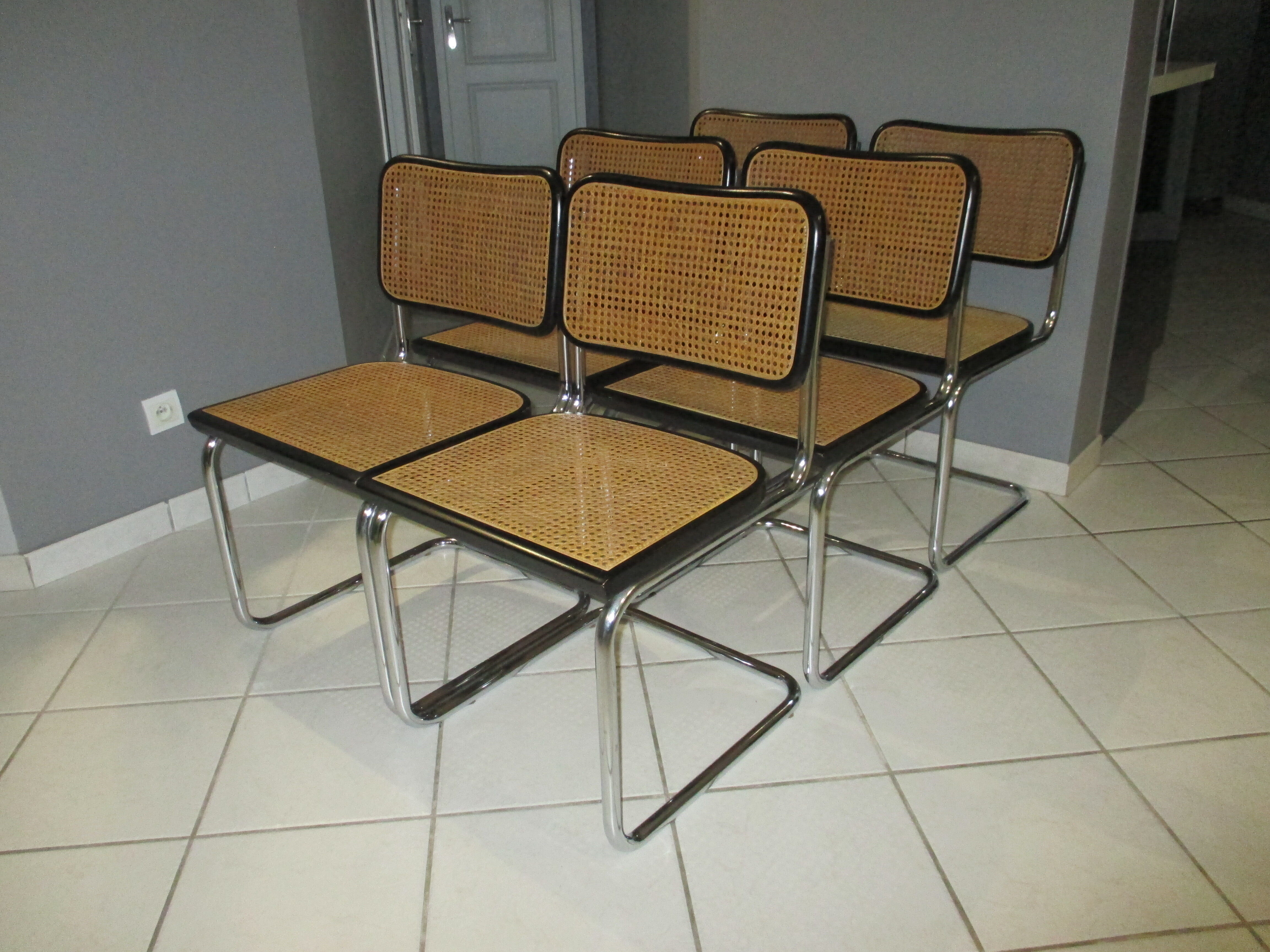 Suite 6 chaises Cesca B32 Marcel Breuer vintage des années 70