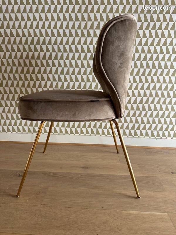 6 chairs nv gallery wayne velvet excellent condition, almost new