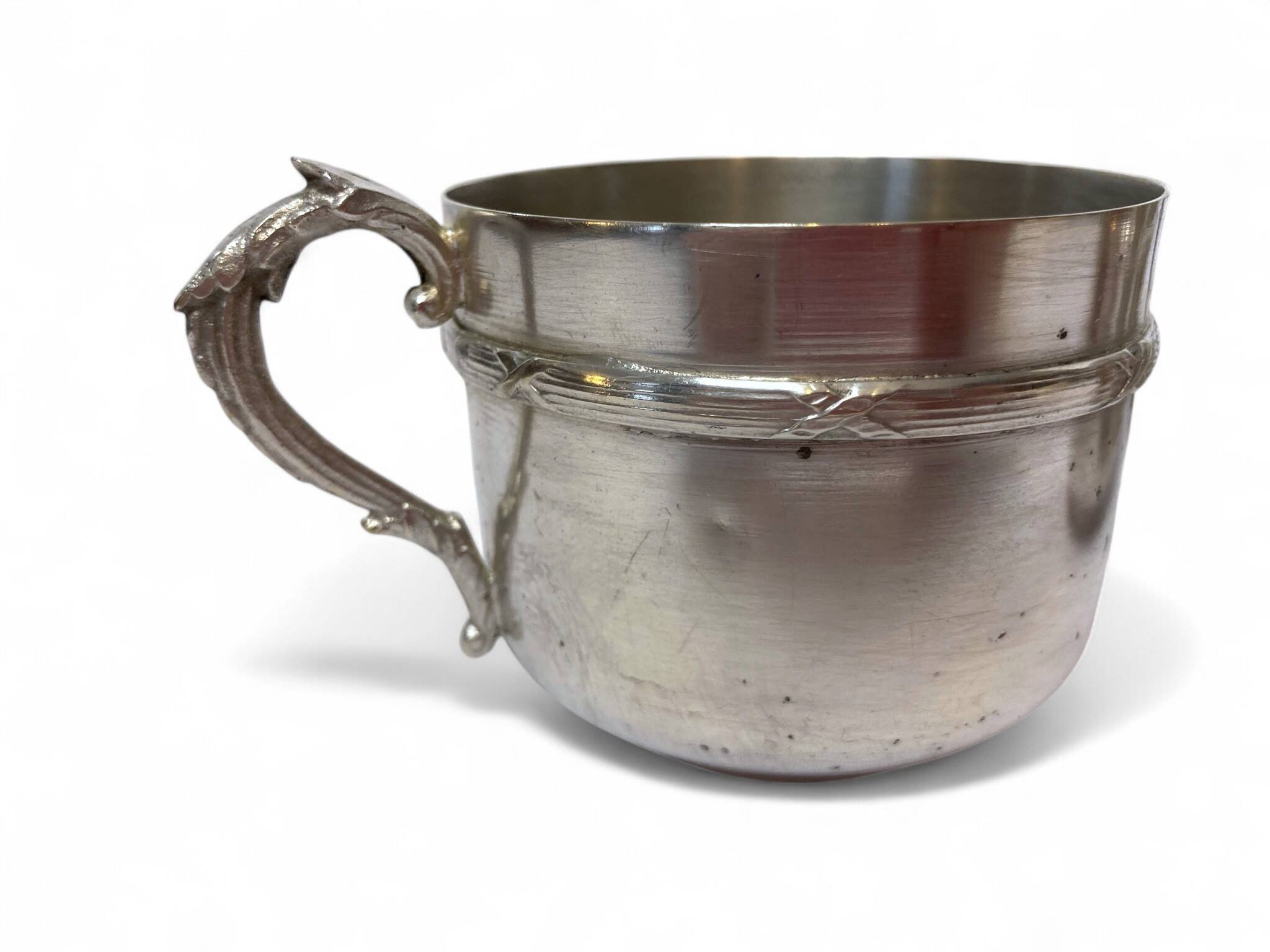 Tableware, set of three silver-plated tea cups, early 20th century