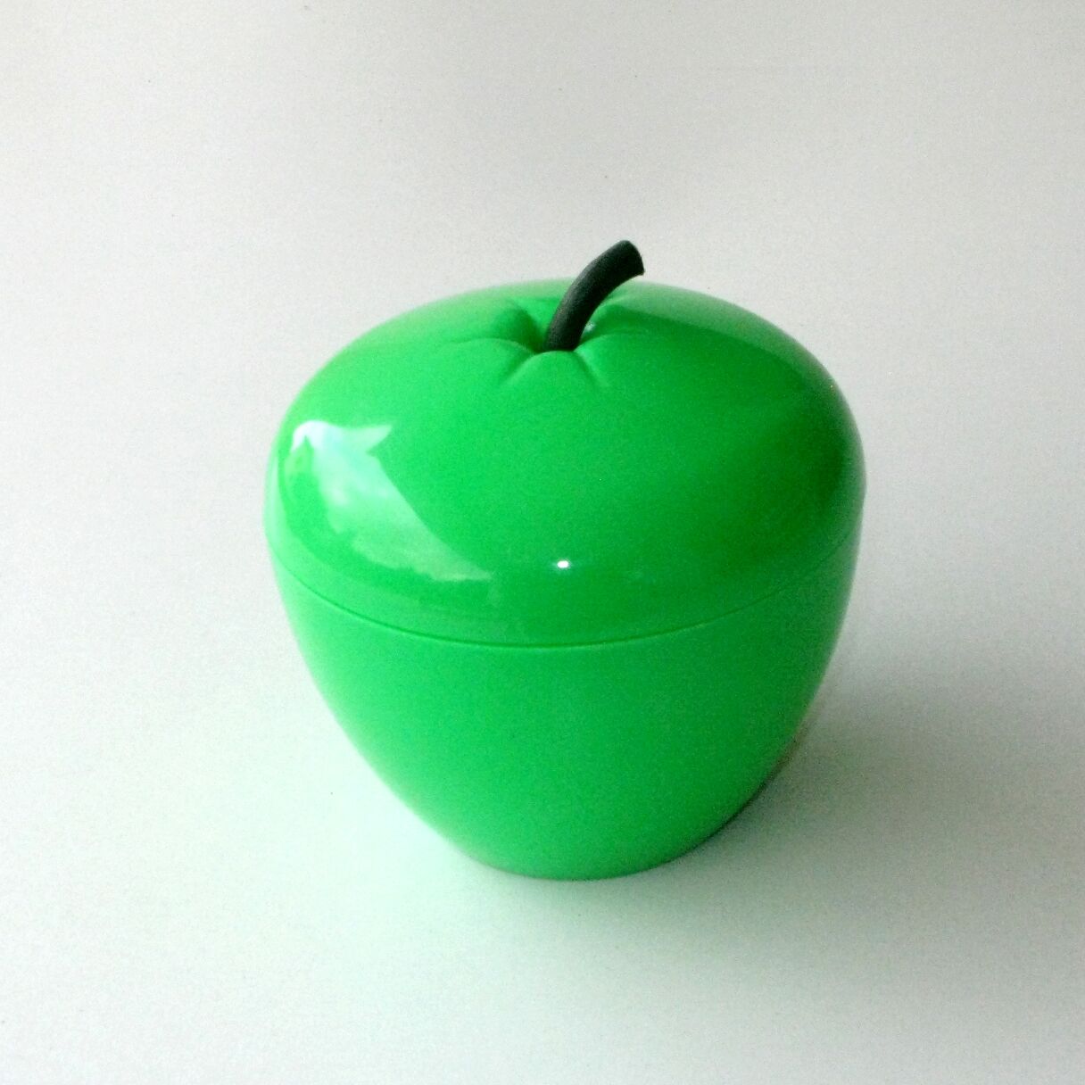 Green Apple Ice Bucket - French-made ice bucket