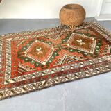 Vintage pure wool handcrafted oriental rug - 143cm x 208cm