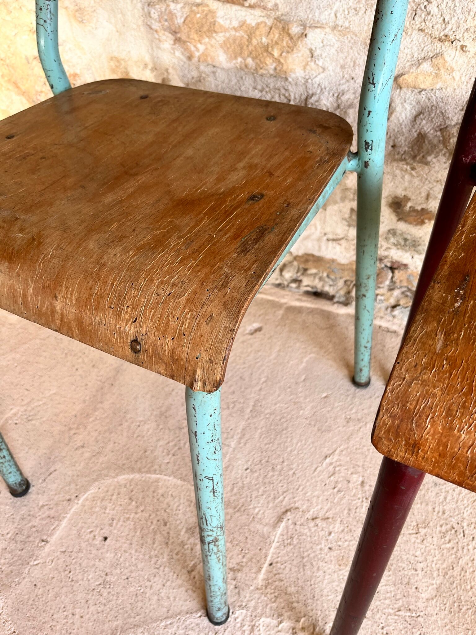 Set of 4 mismatched old school style chairs