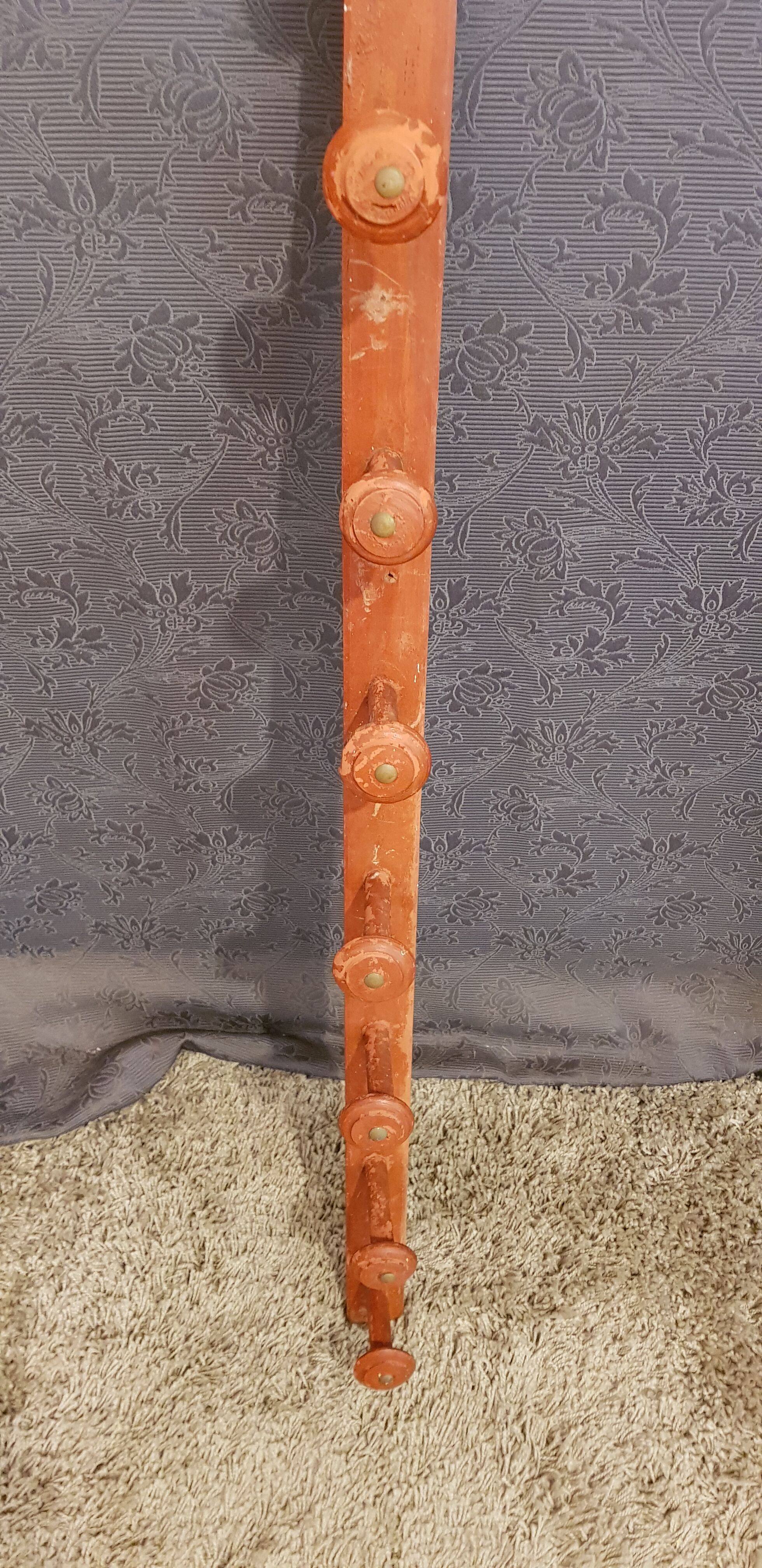 Wall coat rack