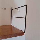 String style shelves