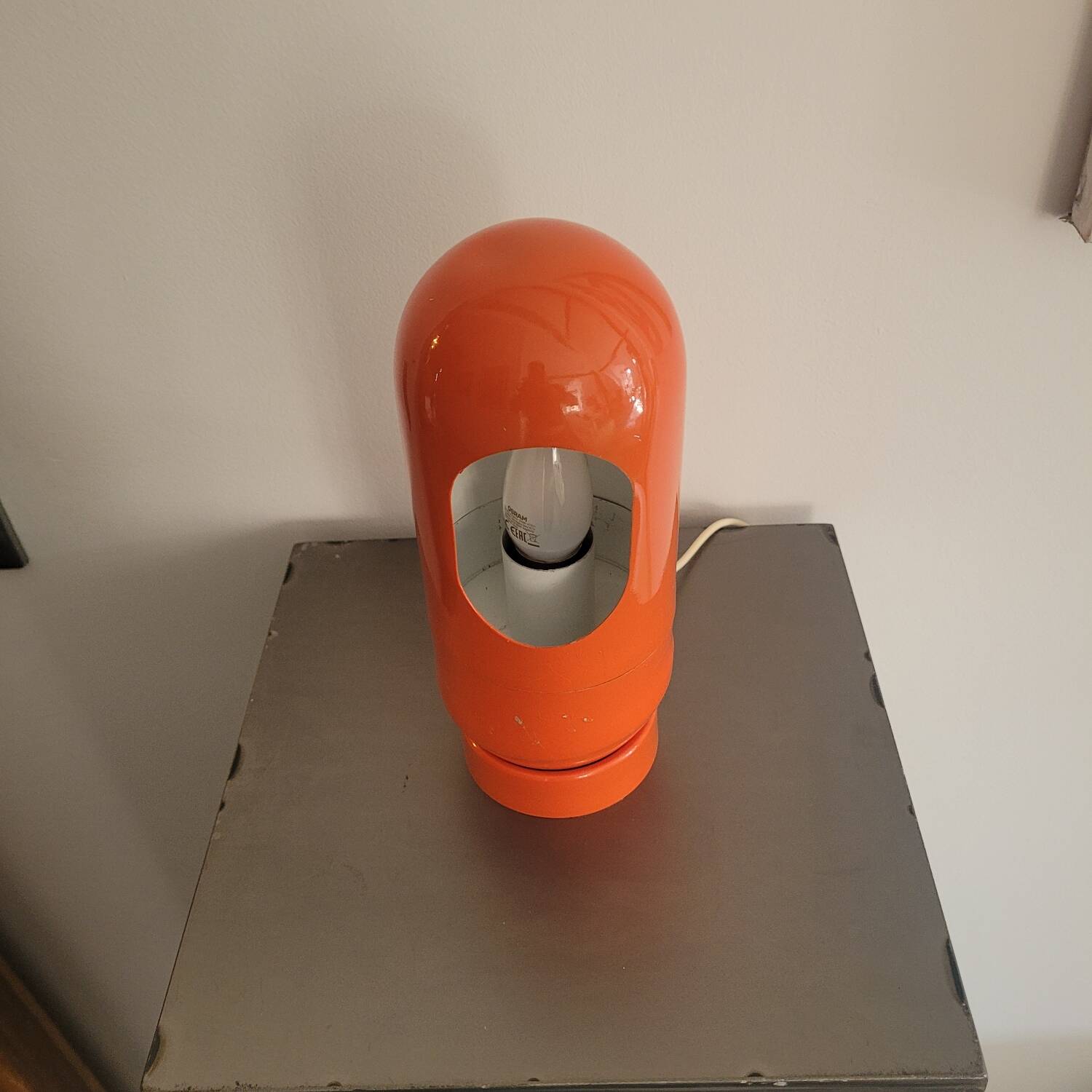 Vintage culbuto lamp in orange metal 1970s.