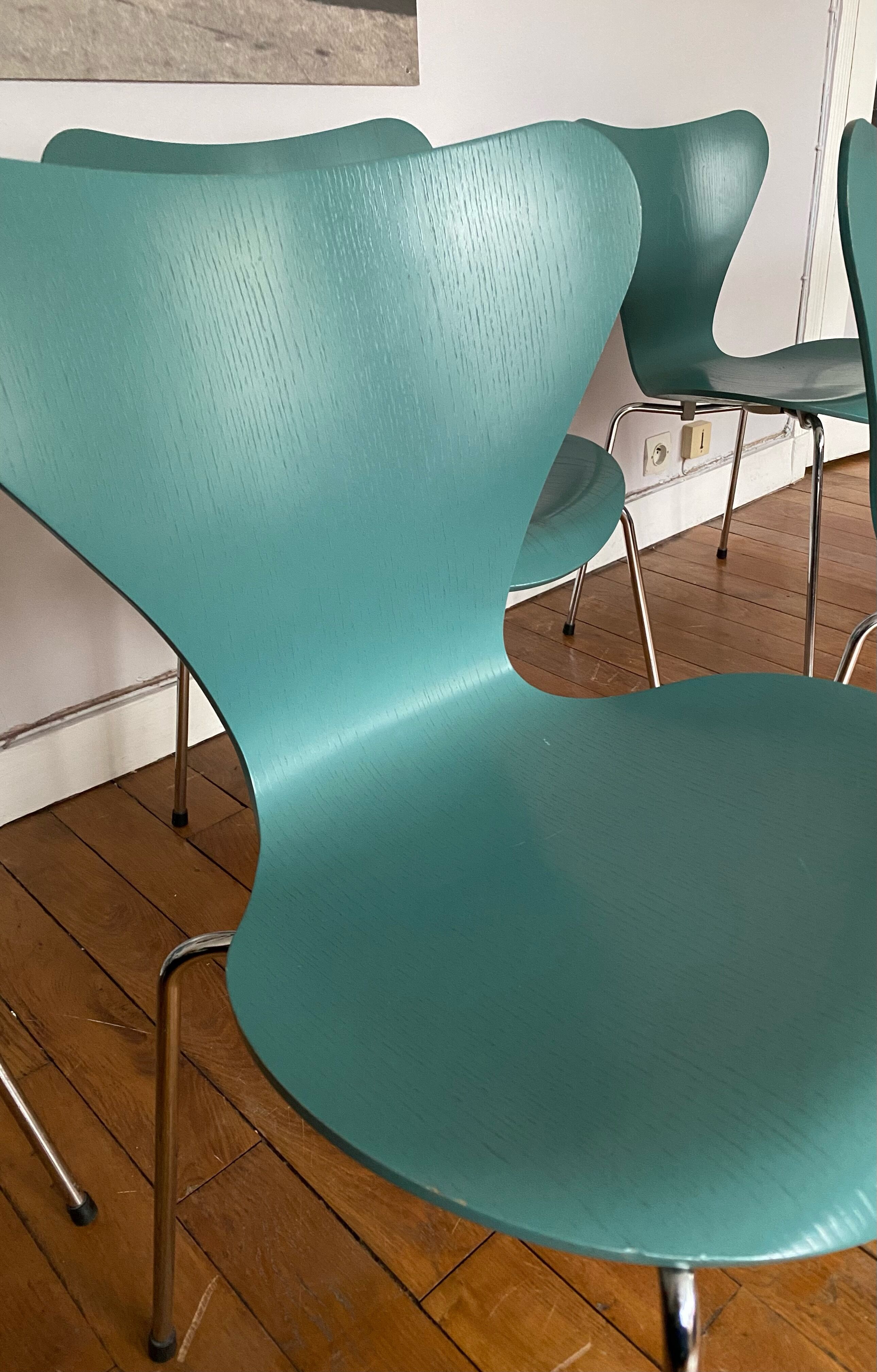 6 chairs by Arne Jacobsen for fritz hansen