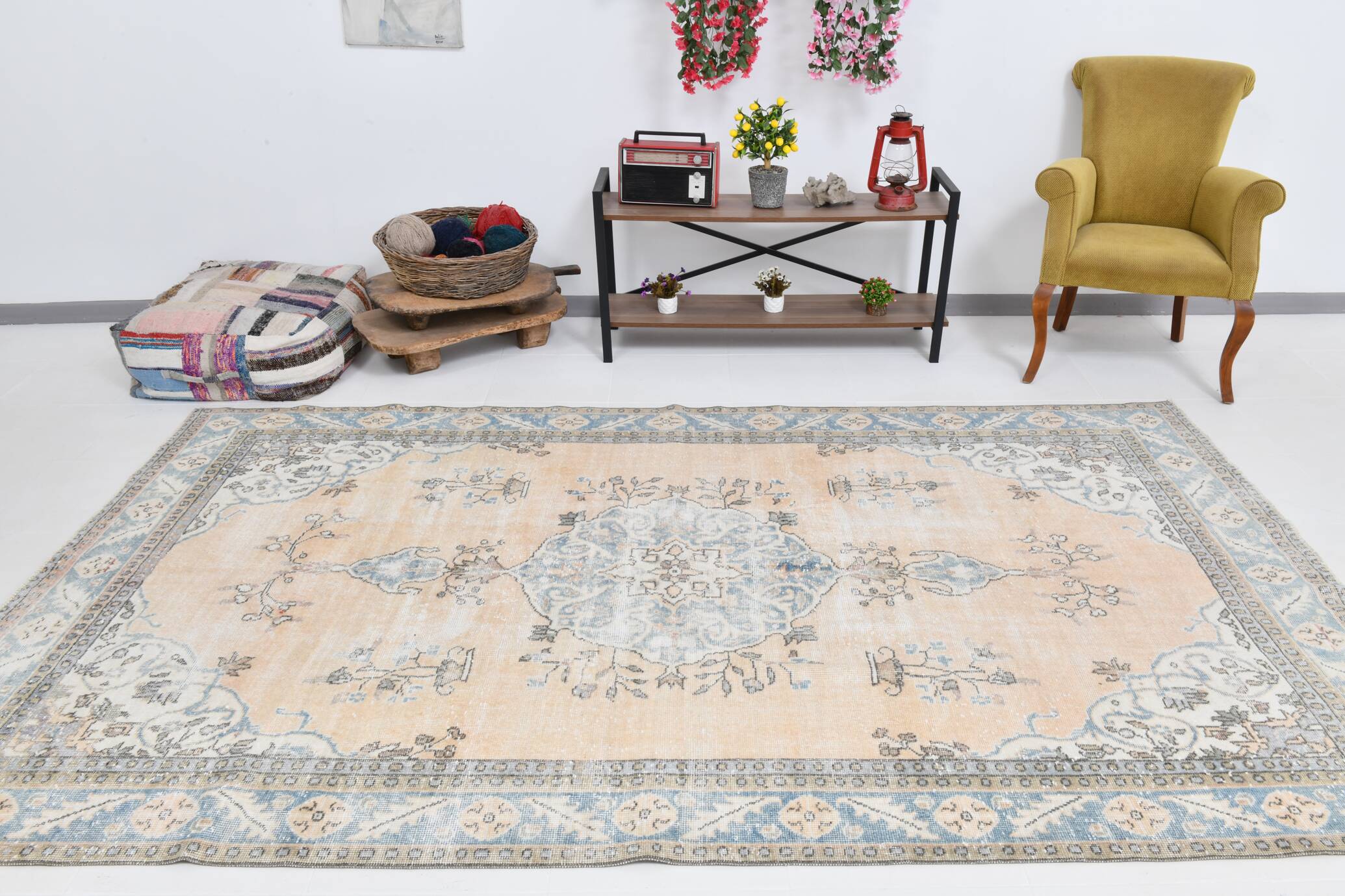 6x10 Pale Orange & Blue Vintage Rug 192x314Cm SK 21428