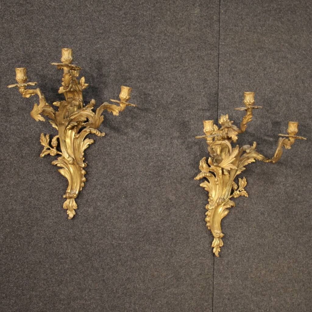 Pair of wall lights in gilt bronze in Louis XV style
