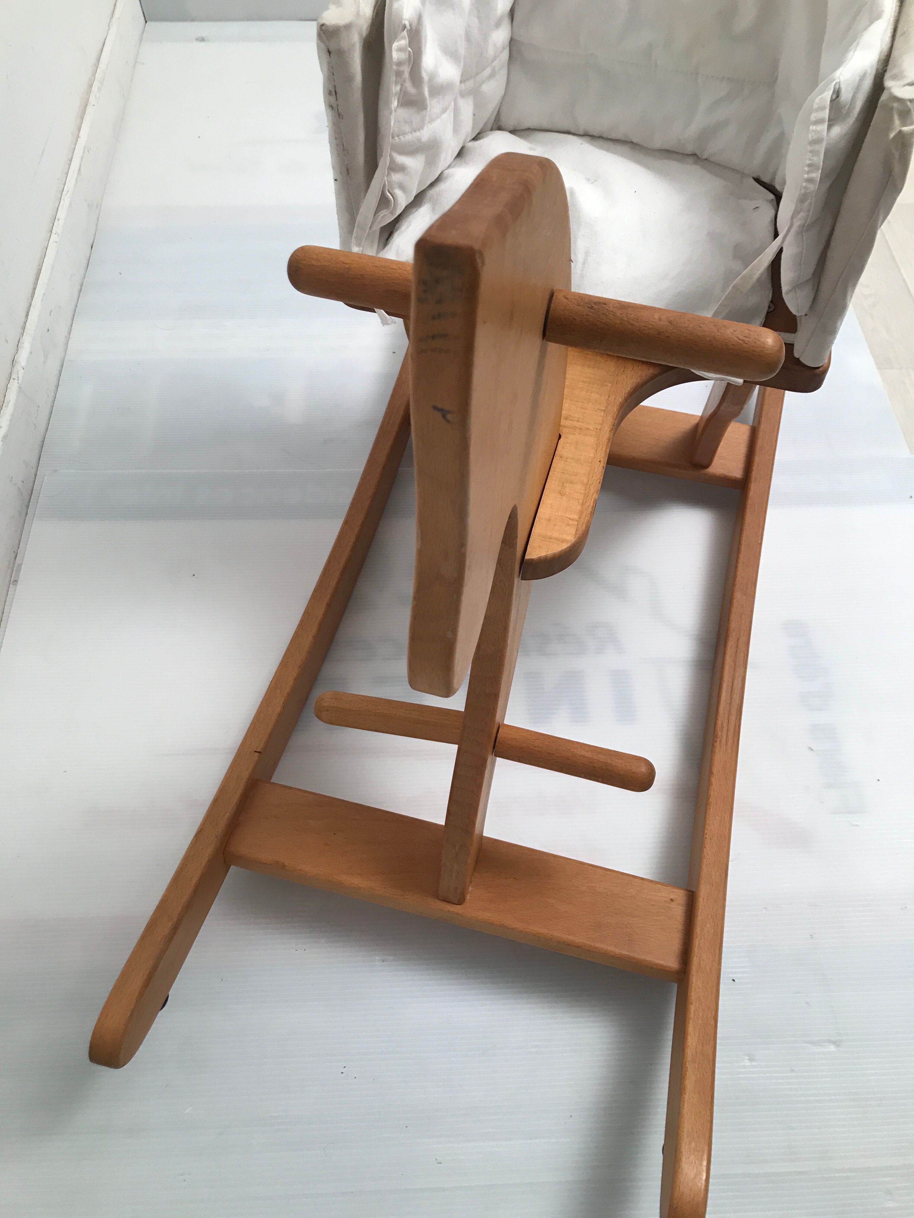 Rocking horse white wicker basket Moulin Roty