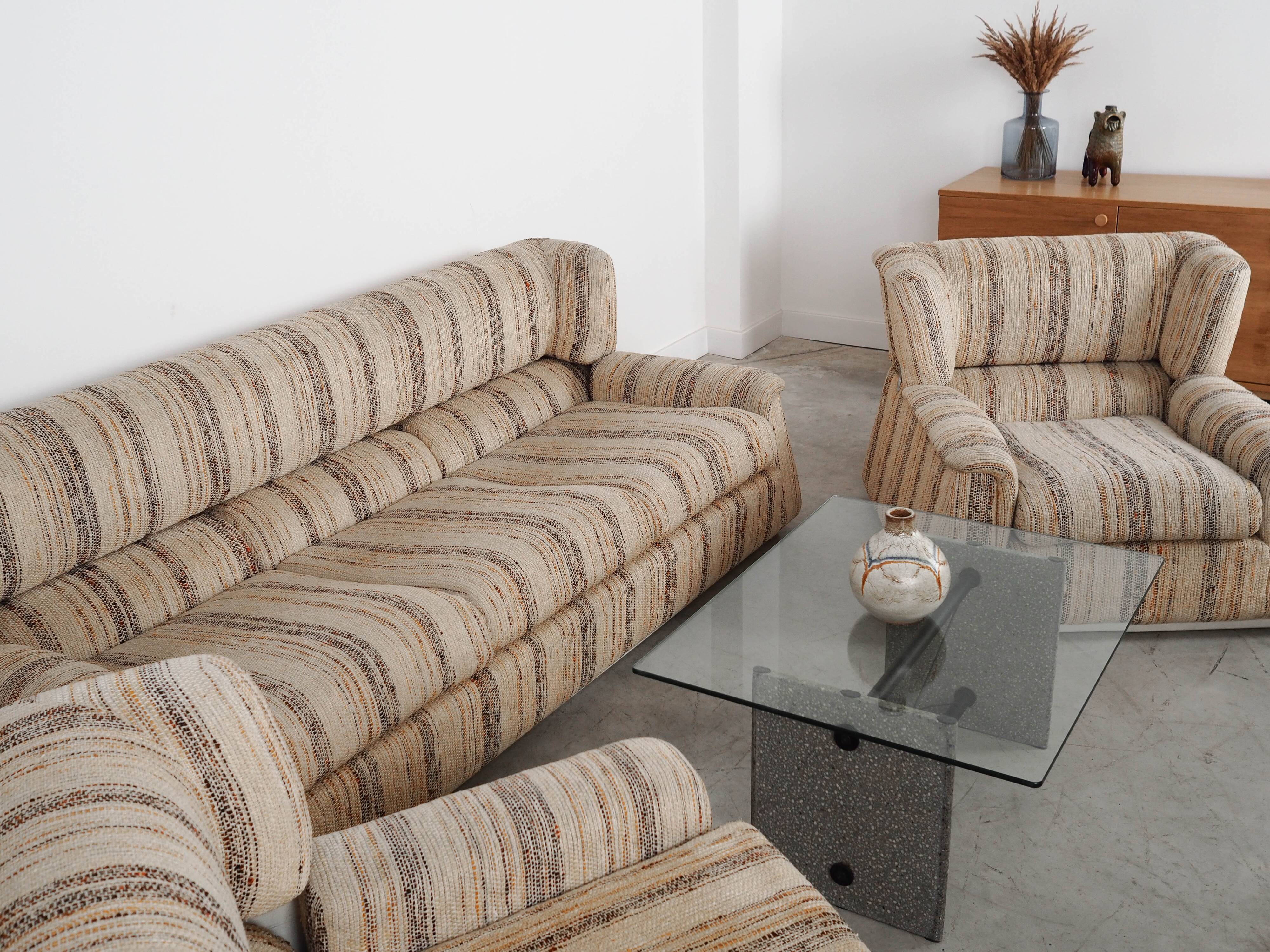 Three-seater sofa, Italian design, 1960s, manufactured by Saporiti