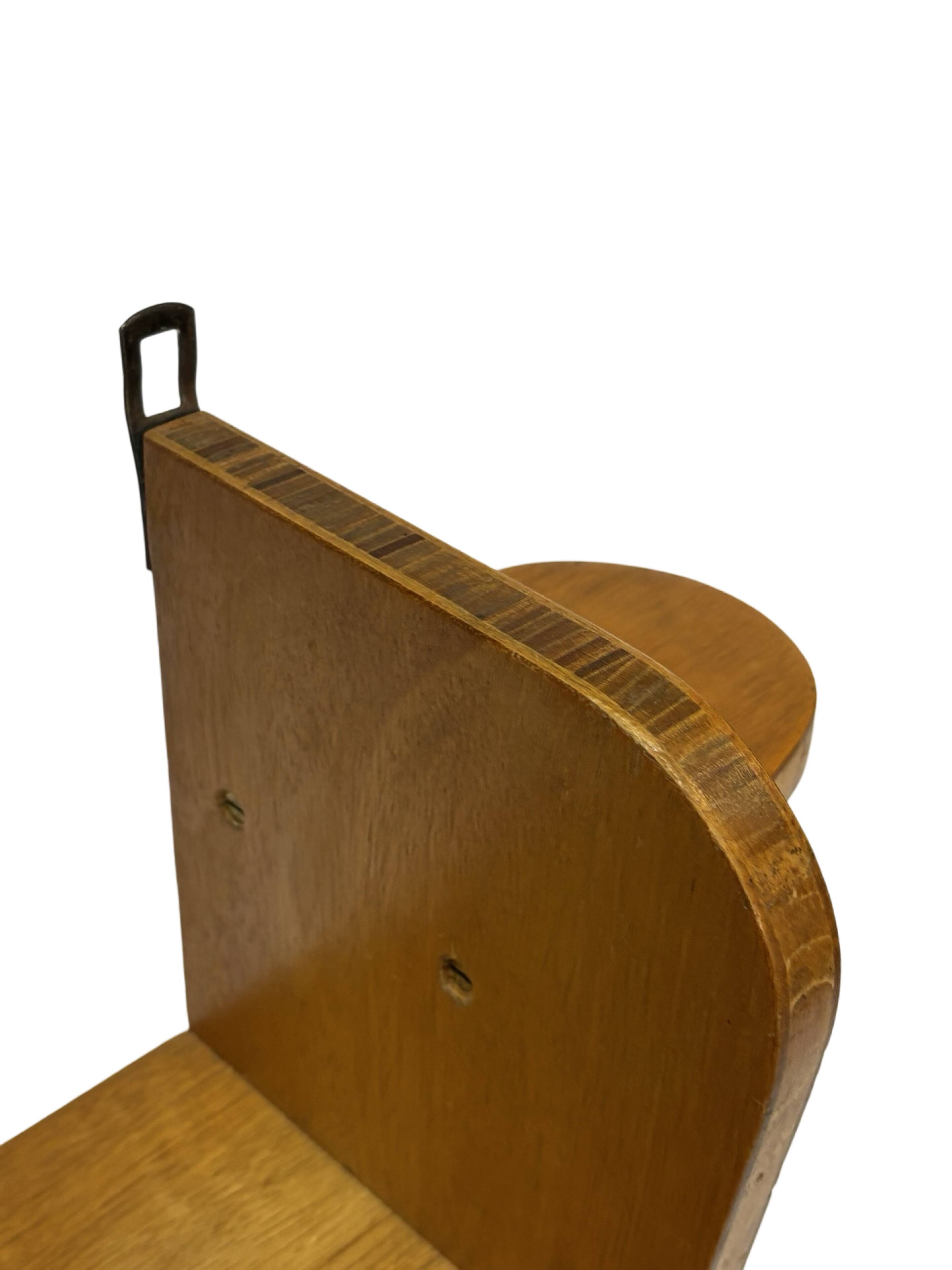 Vintage wooden wall shelve rack bookshelf in wood minimalist