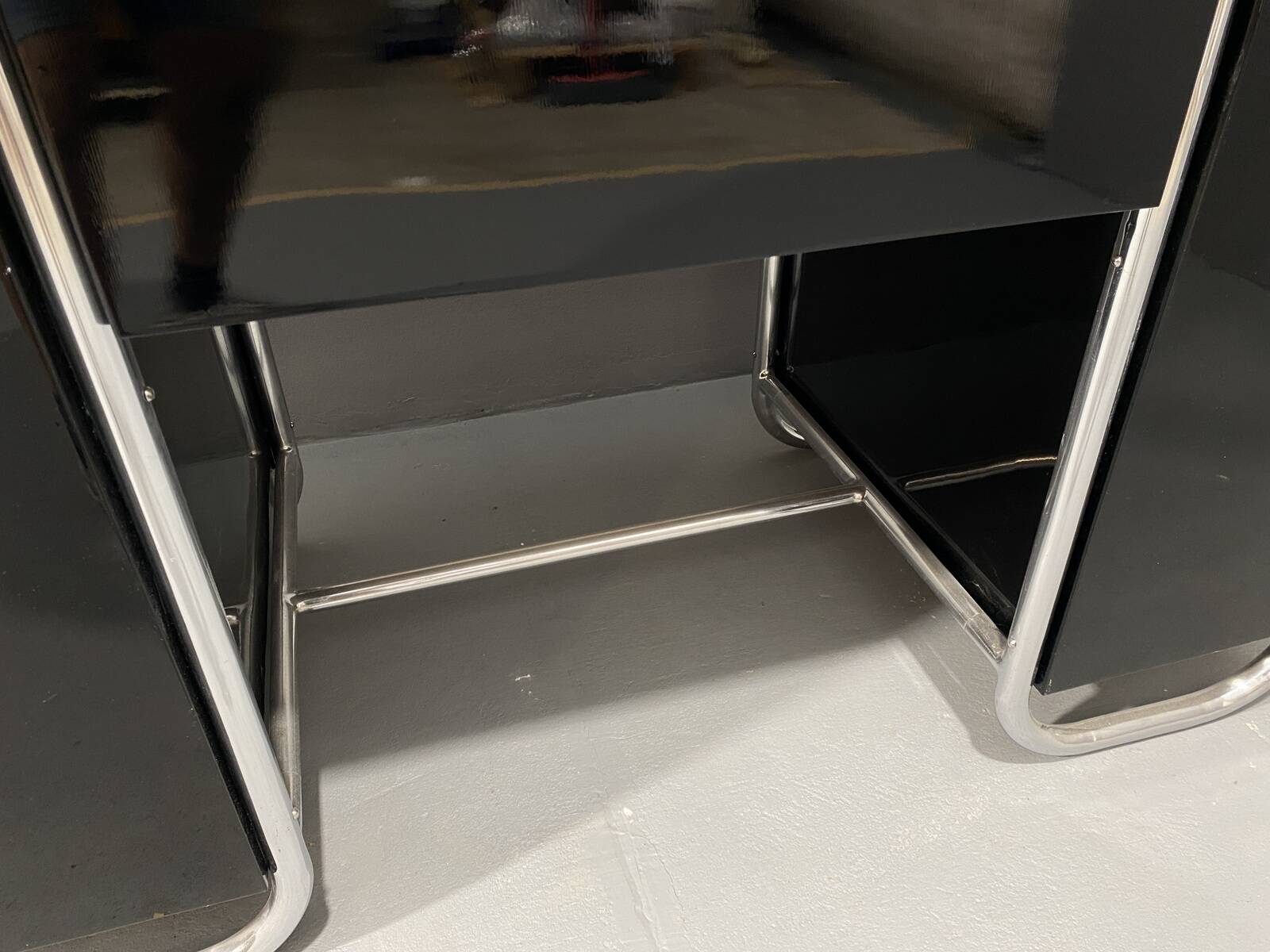 Bureau moderniste tchécoslovaque en chrome et bois, années 1950, Europe