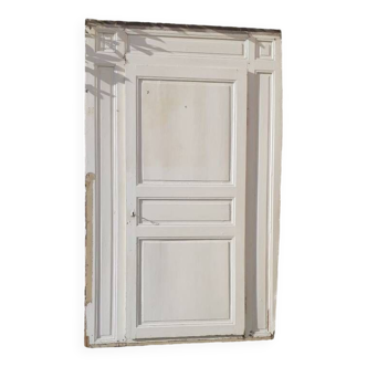 Cupboard door h201.5xl91.5cm with its 19th century molded frame