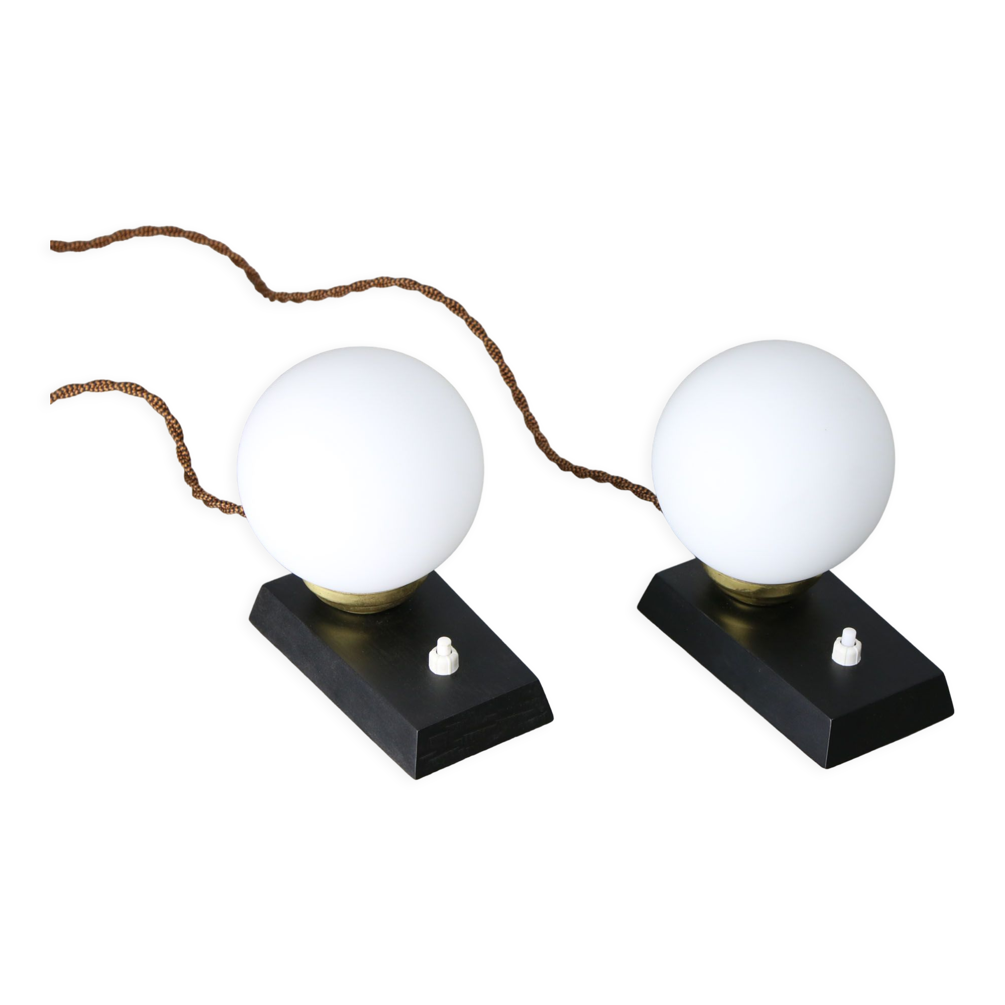 Lampes de chevet mid-century en laiton & opalin