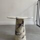 Table d'appoint en marbre calacatta viola