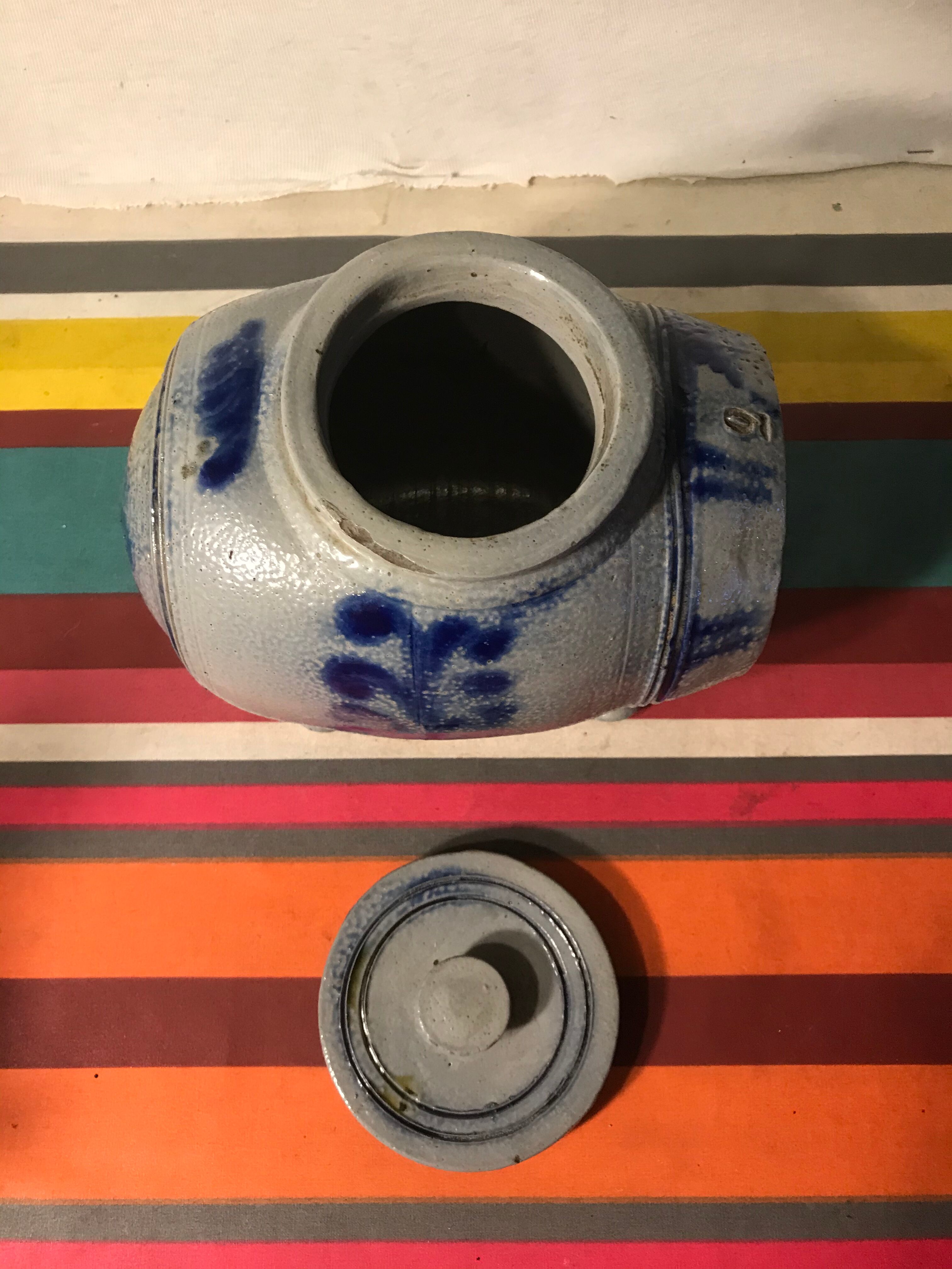 Lot 5 old blue sandstone 3 pots - carafe - vintage decoration tonneau