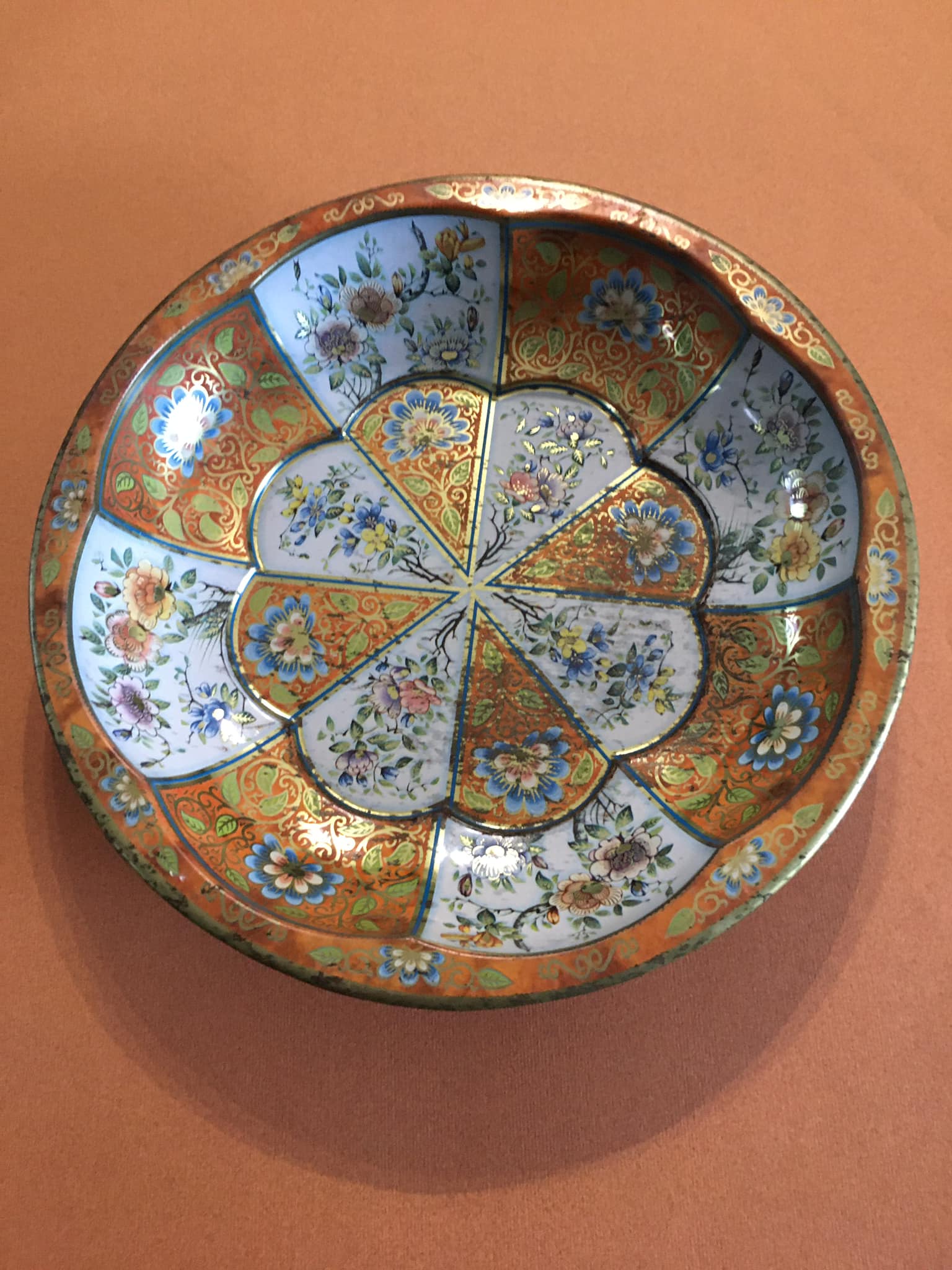 Vintage metal dish from the Daher brand, 1971, made in England