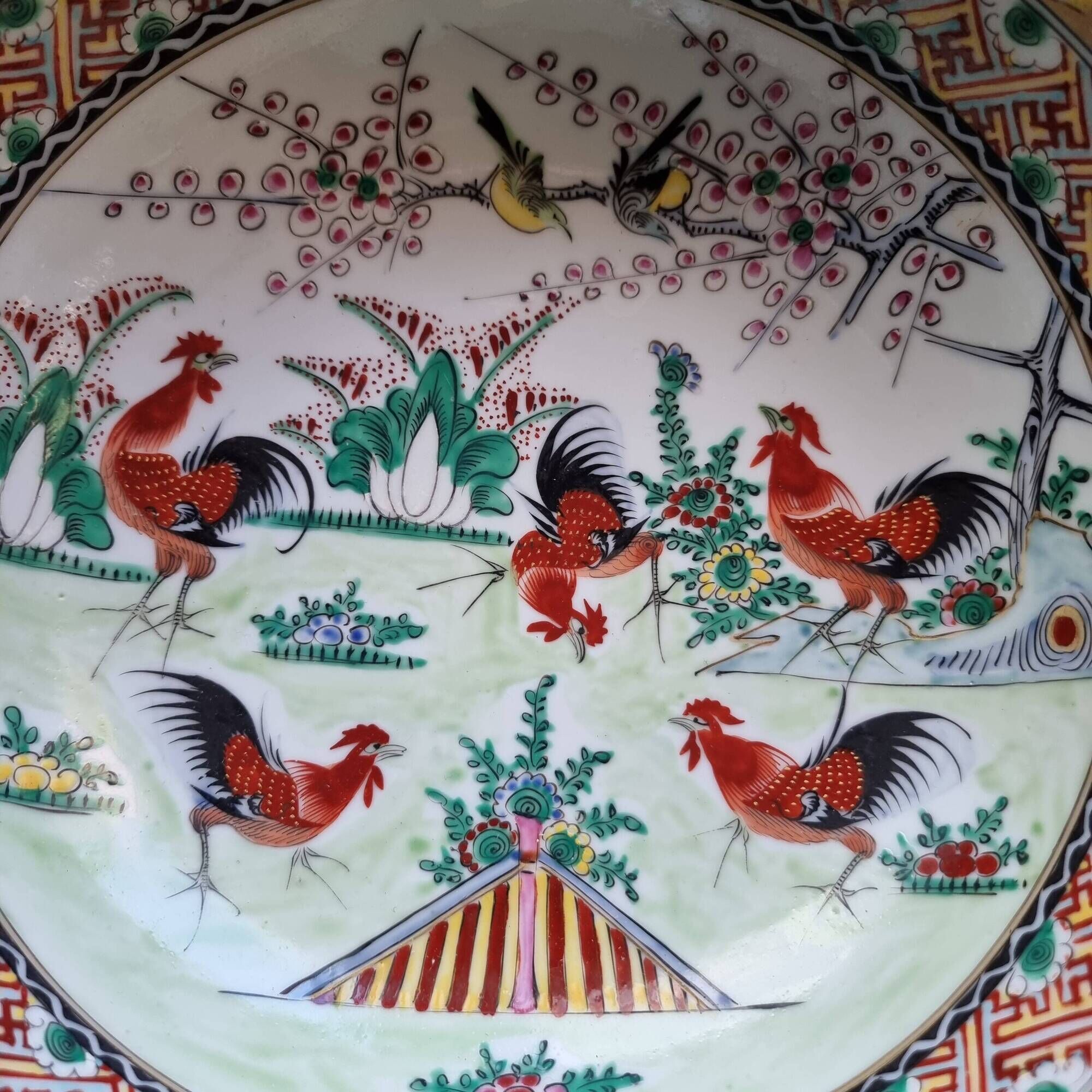 Large soup plate, bowl, salad bowl and ladle in Macao porcelain (19