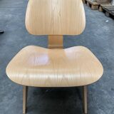 Plywood Group LCW armchair by Charles & Ray Eames natural ash 1945/1947