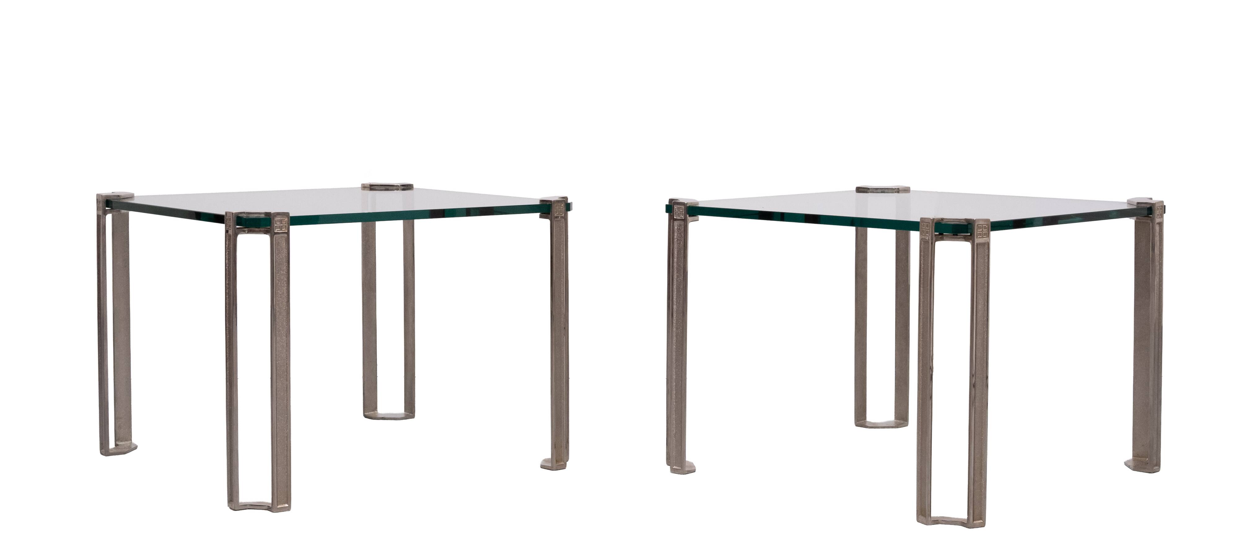 Tables de canapé carrées par Peter Ghyczy modèle T24