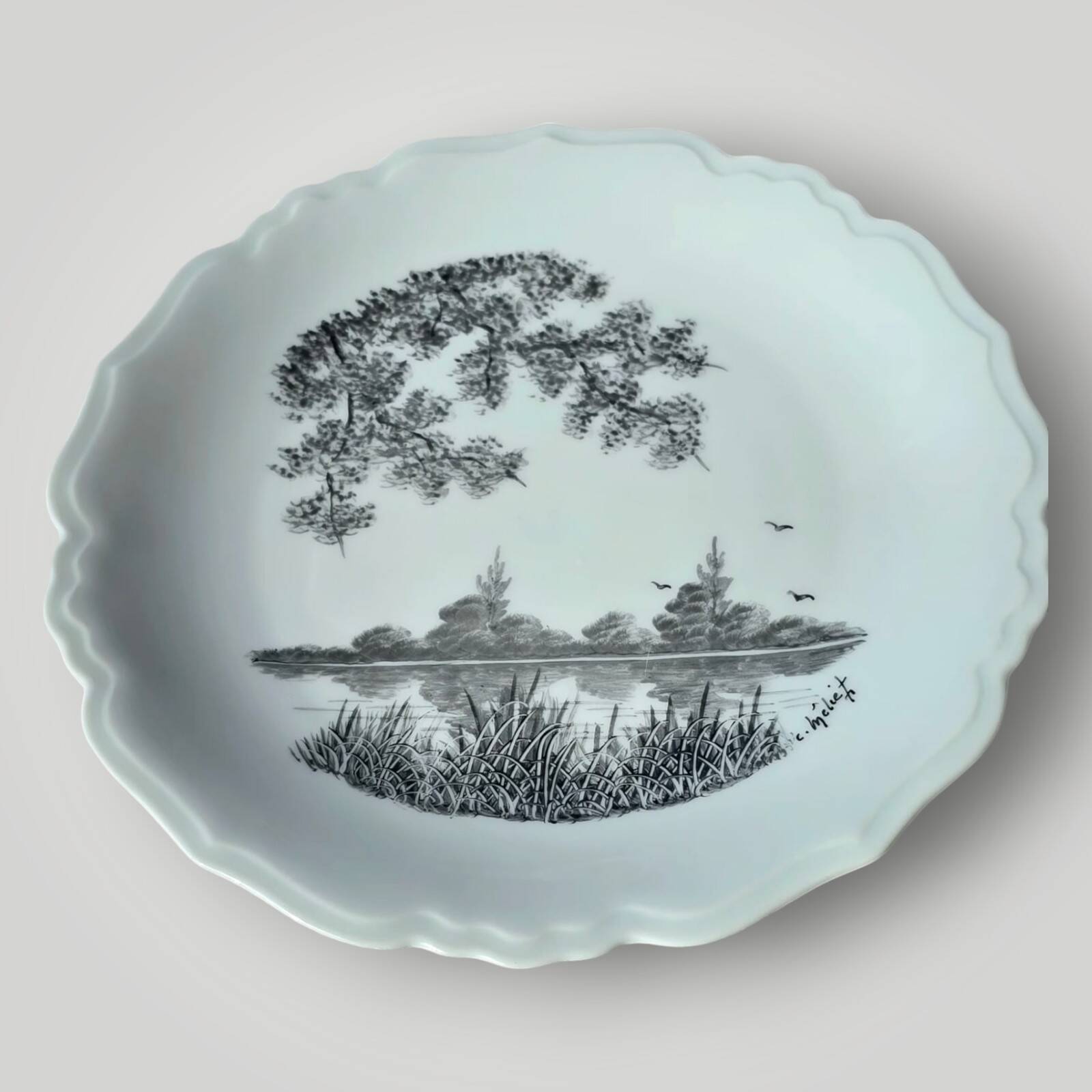 Service de 13 assiettes vintage de Limoges décorées à la main