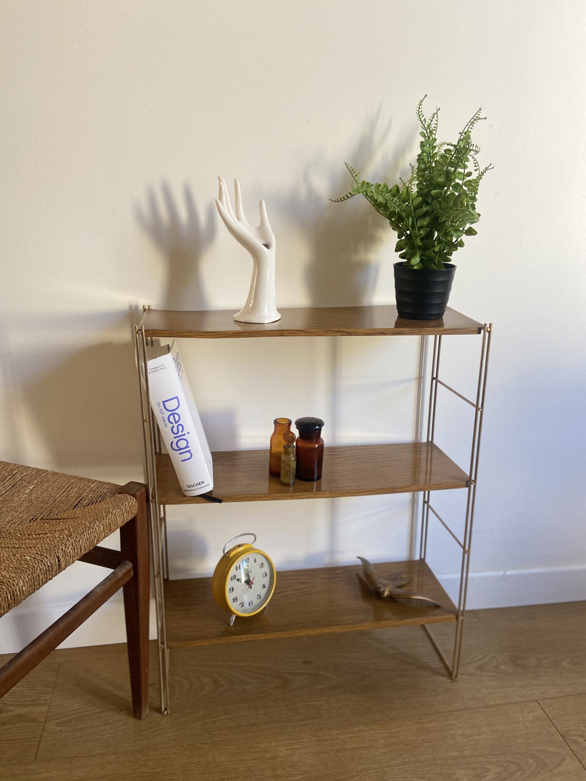 Self vintage metal wall shelf imitation wood in string or tomado style