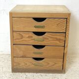 Wooden drawer units (25 available)