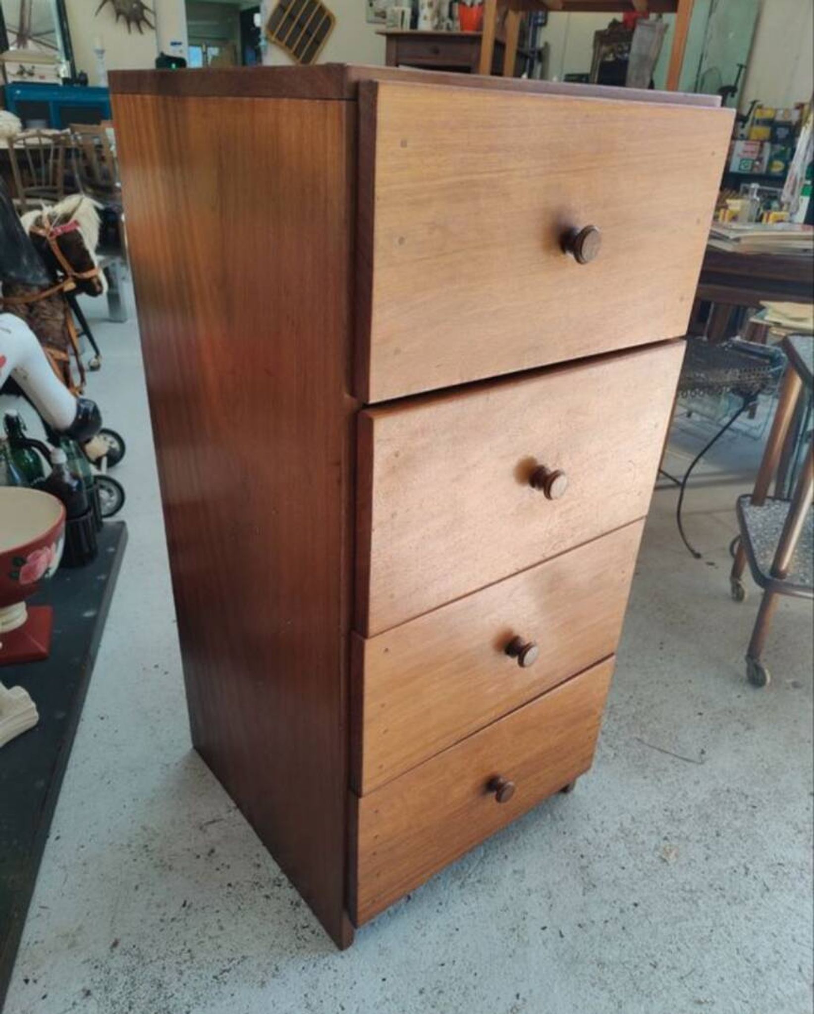 Commode en bois