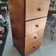 Commode en bois