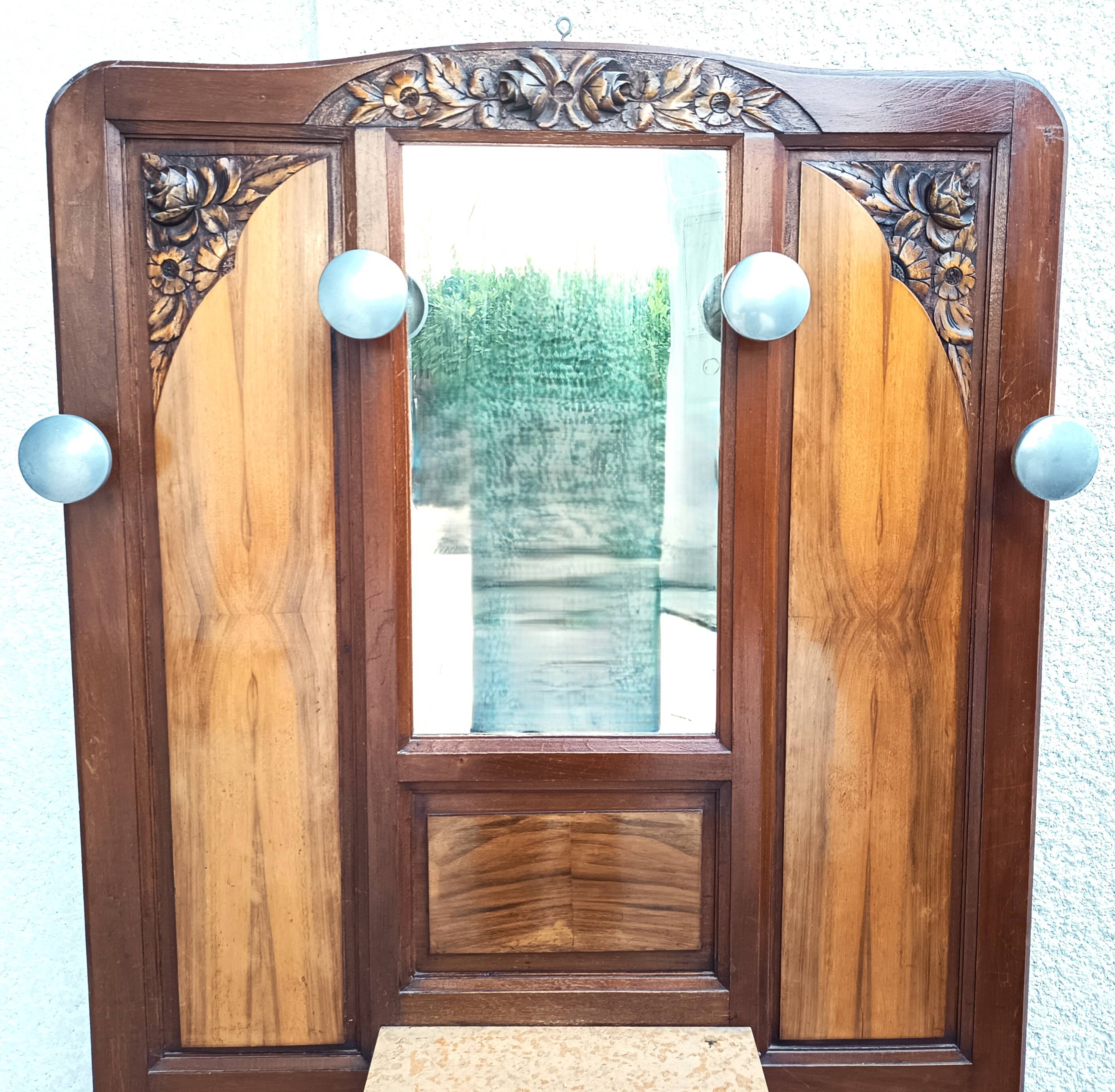 Art Deco Coat Rack in Walnut Burl