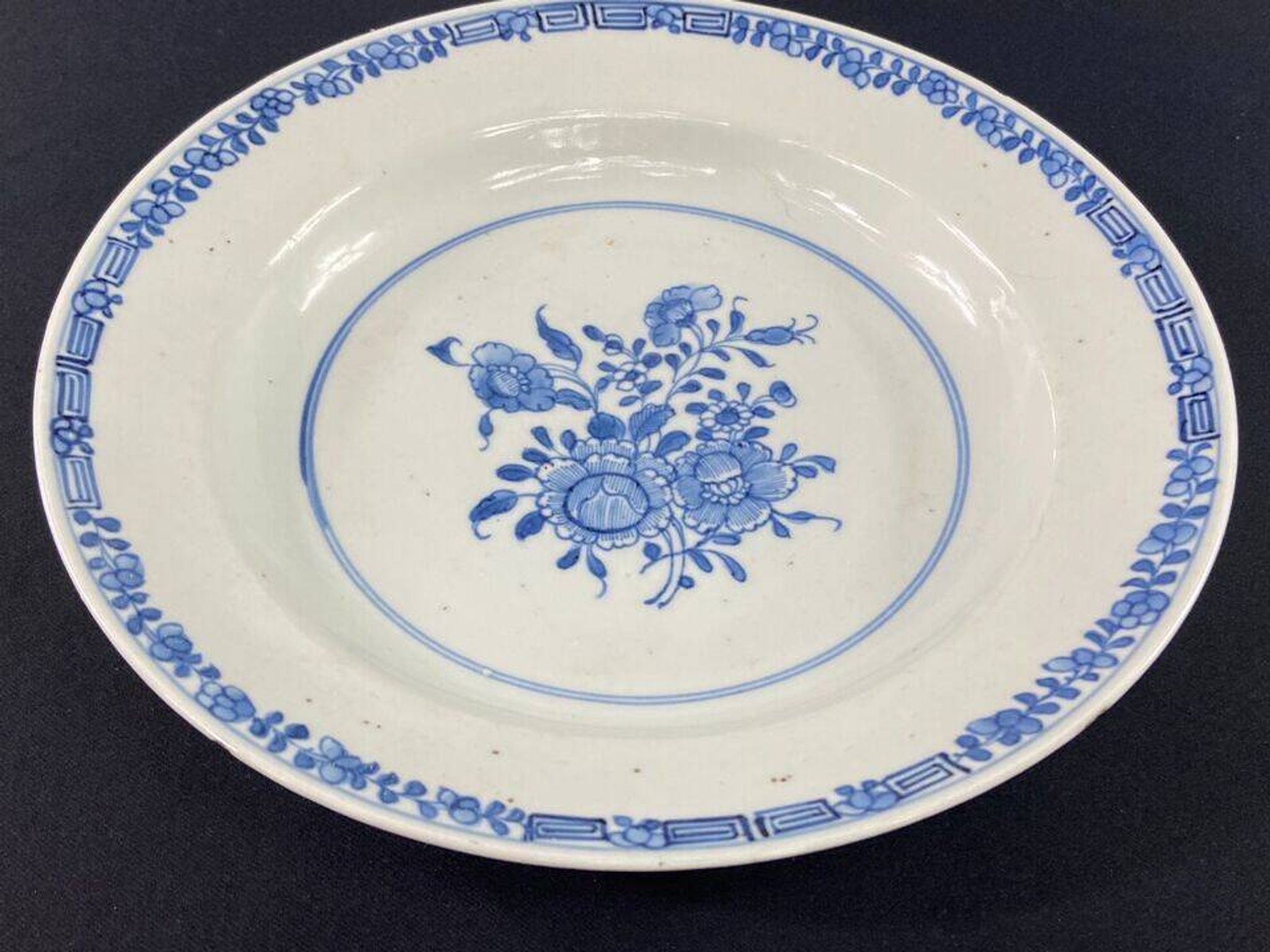 Pair of 18th century porcelain plates East India Company China