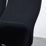 Set of 4 comfortable black vintage design armchairs