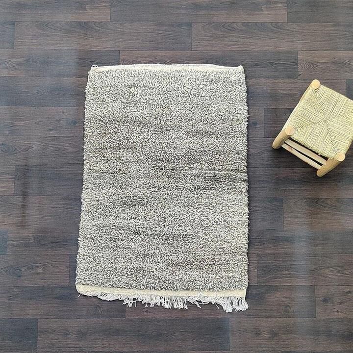 Small speckled Berber carpet