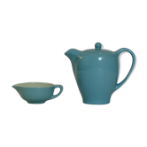 Teapot and its milk pot