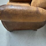 Antique 20th century tan leather club armchair