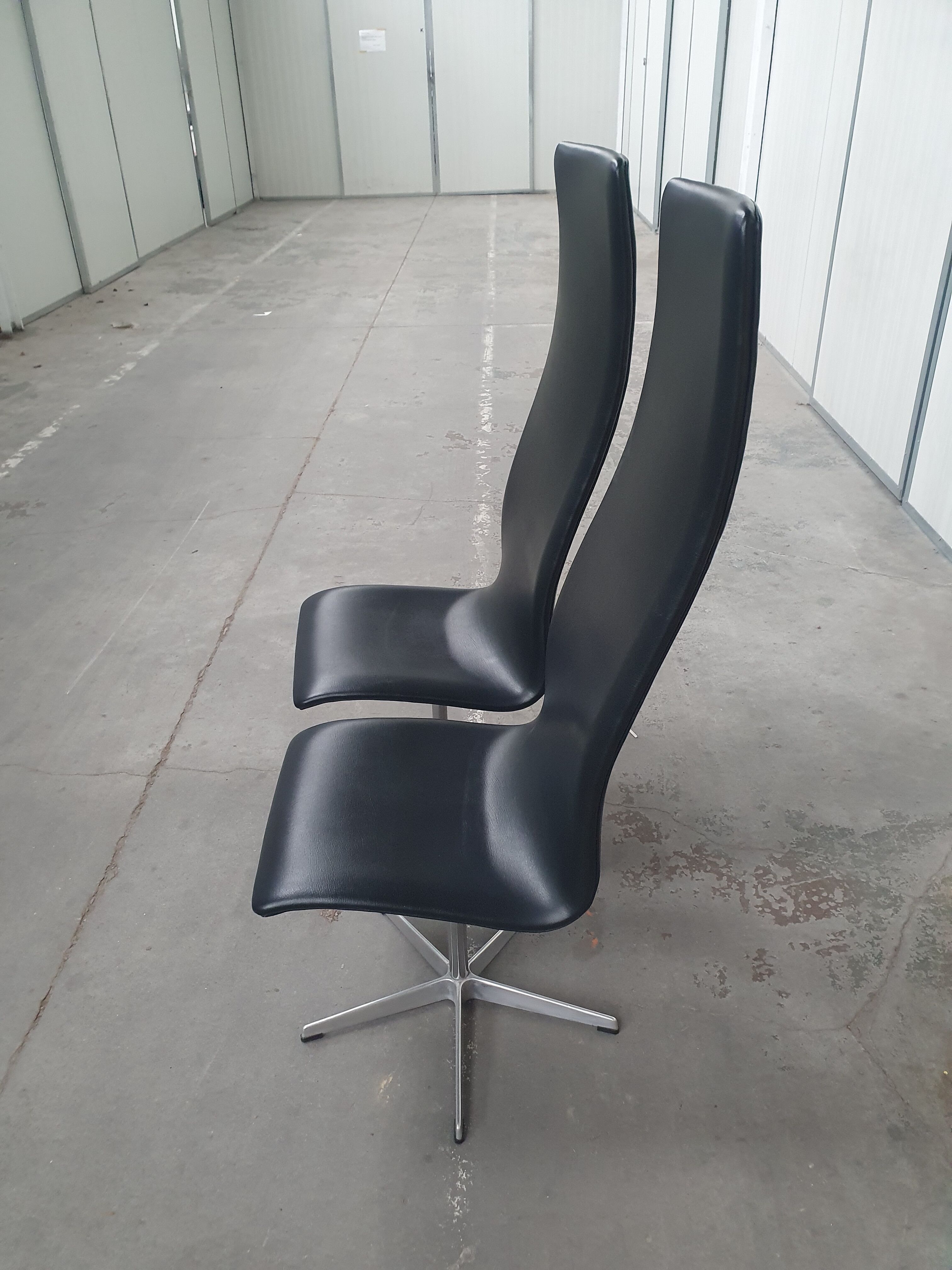 Paire de chaises « Oxford » par Arne Jacobsen pour Fritz Hansen