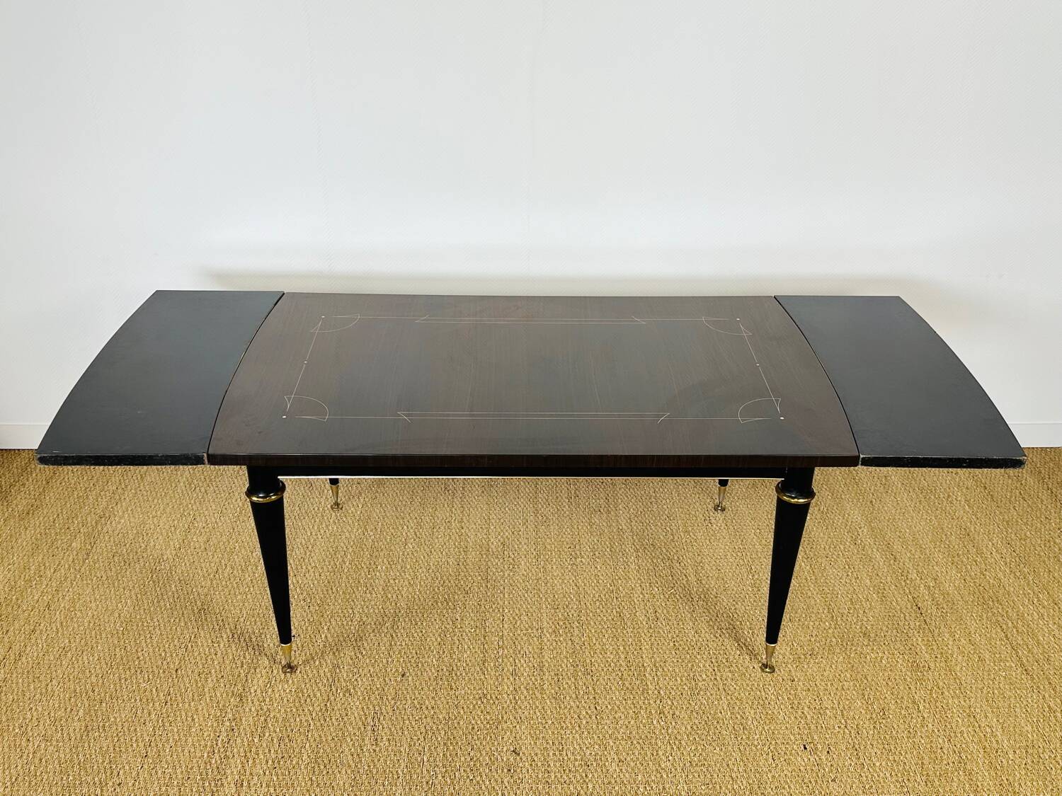 French Art Deco dining table in Macassar from 1940.