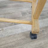 Light valet stand in beech